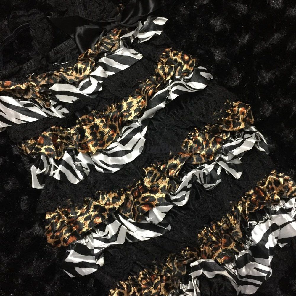 Zebra & Cheetah Satin Romper R938L Large 2T-3T new